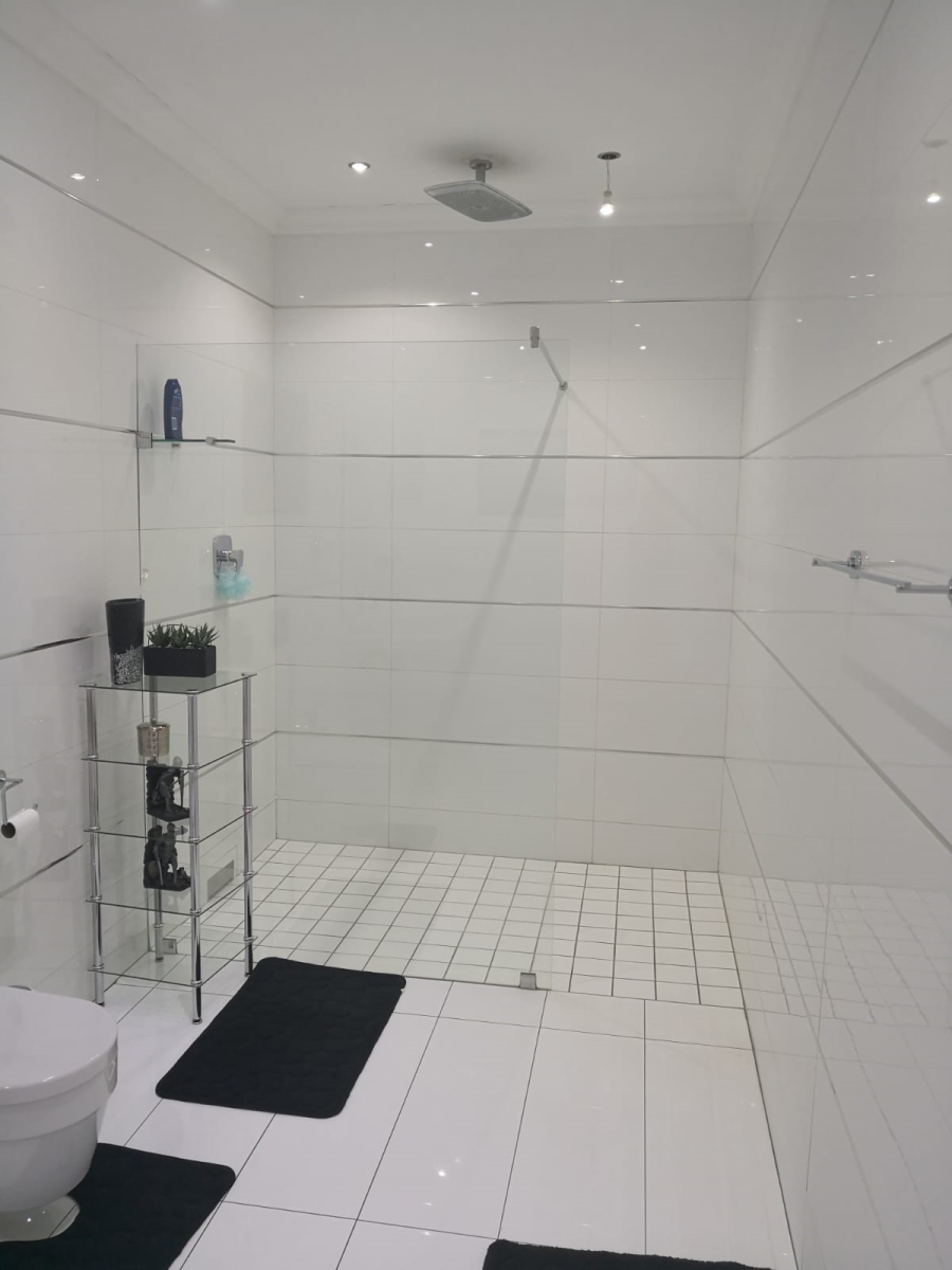 4 Bedroom Property for Sale in Rustenburg Ext 26 North West